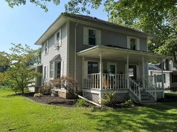 306 N Hartman St, Nappanee, IN 46550