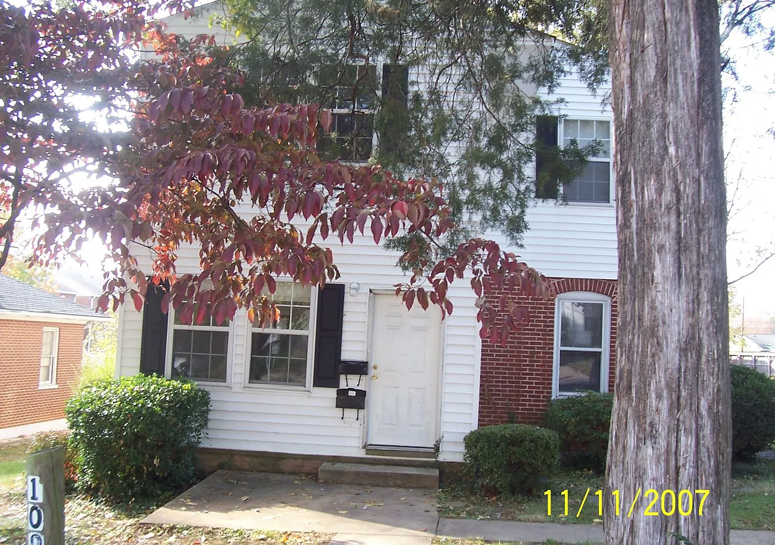 109 Observatory Dr — Photo 1