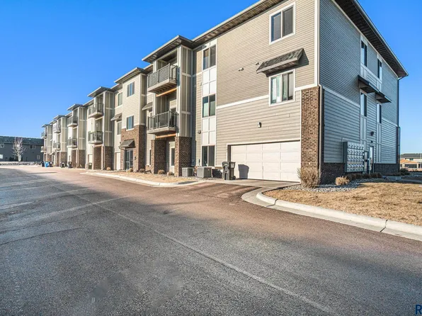 7701 Townsley Ave #214, Sioux Falls, SD 57108