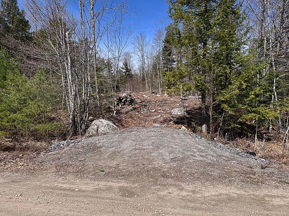 3rd image of 11 Ward Road