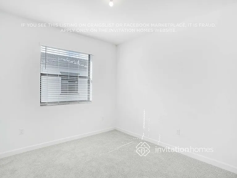 2839 SW 16th Ter — Photo 13