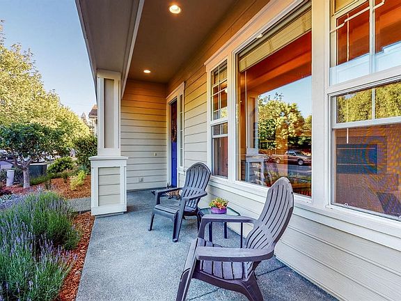 4th image of 606 McGinnis Cir