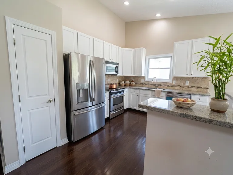 8833 Meadow Grass Ln — Photo 4
