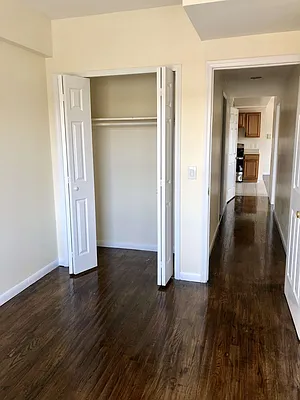 Rented by Bravado Real Estate LLC | media 20