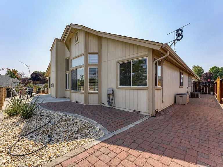 4791 Mesa Meadows Dr — Photo 44