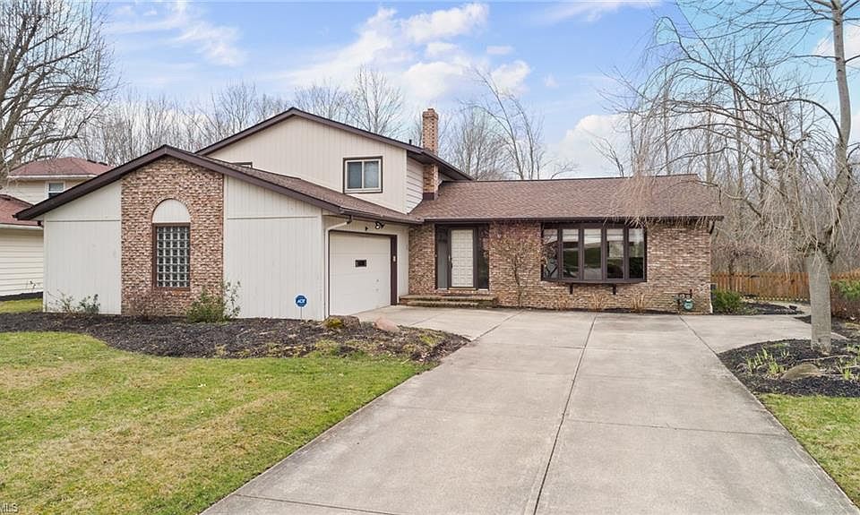 1st image of 37510 Bunker Hill Dr