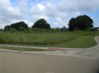 3322 Emory Oak Dr, Bryan, TX 77807