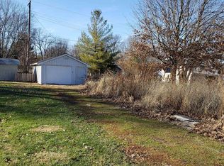 124 N Park Ave, Jasonville, IN 47438