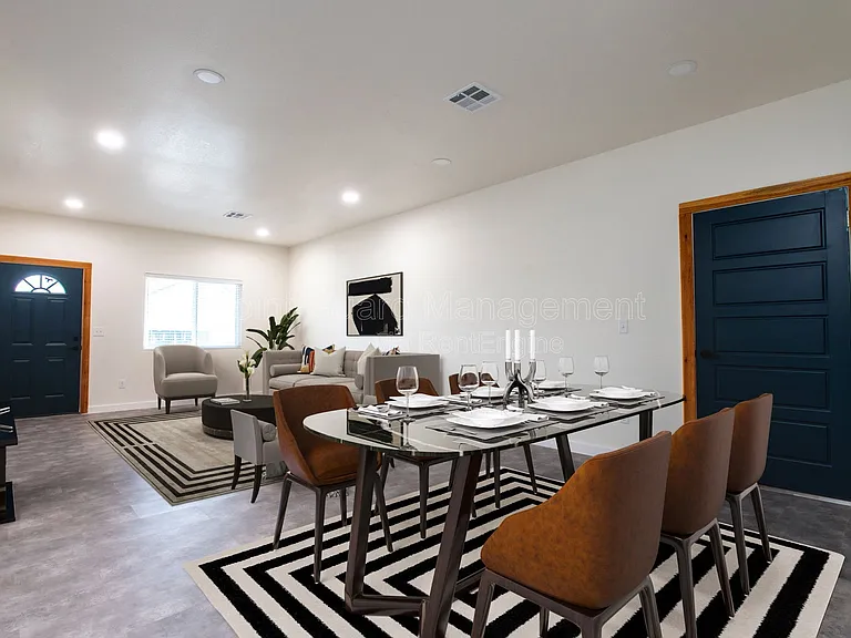 2885 N Oliver St — Photo 34