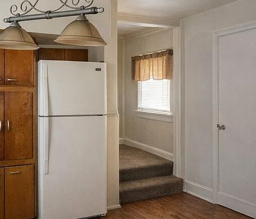 5th image of 2040 Joffre St