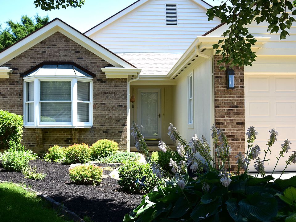 1st image of 15 Ash Hill Ct