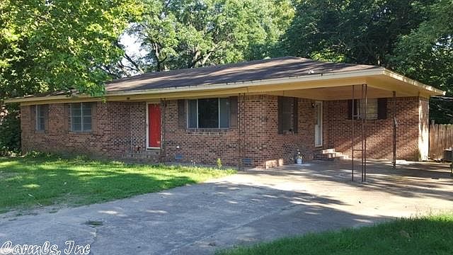 1st image of 213 Cain Dr