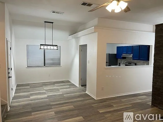 1904 Dickens Dr — Photo 22