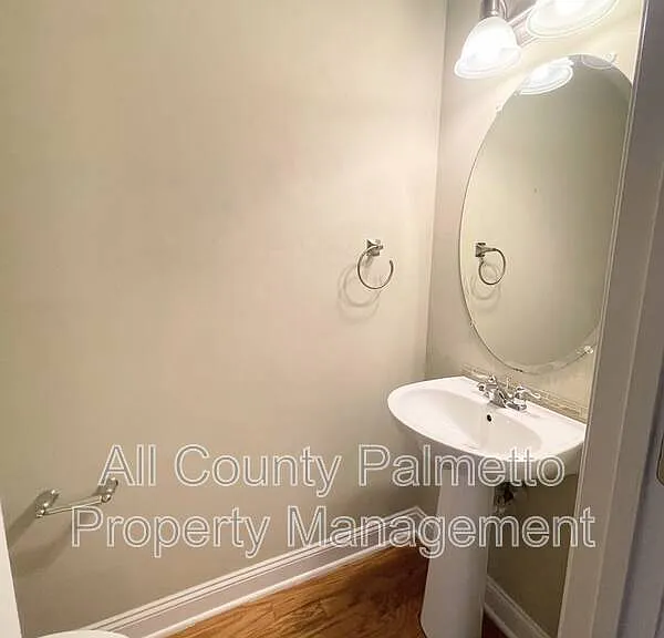 3639 Bagley Dr — Photo 16
