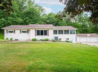 137 Lakewood Rd, New Castle, PA 16101
