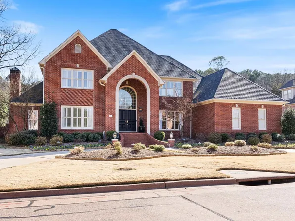 17 Hickory Creek Dr, Little Rock, AR 72212
