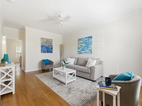 403 Newport Meadows Cir, Thompsons Station, TN 37179