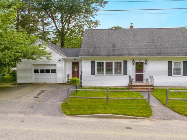 26 Fairview Court, Auburn, ME 04210