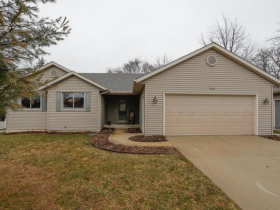1695 Auburn Woods Trail-103