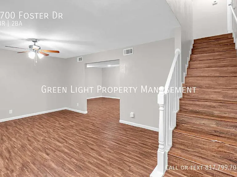 1700 Foster Dr — Photo 19