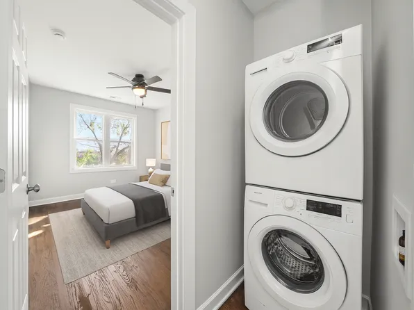 733 S Lavergne Ave, Chicago, IL 60644