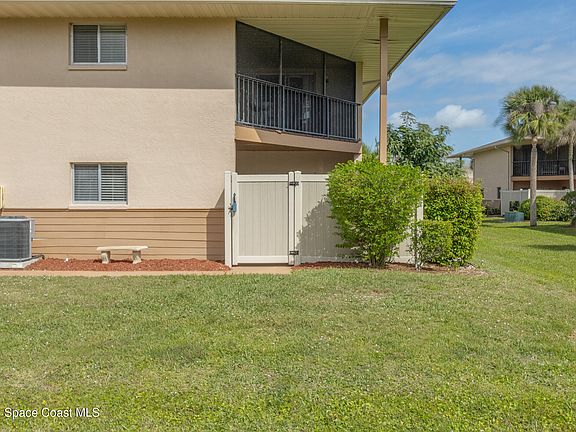 2nd image of 4117 Stock Ave #602