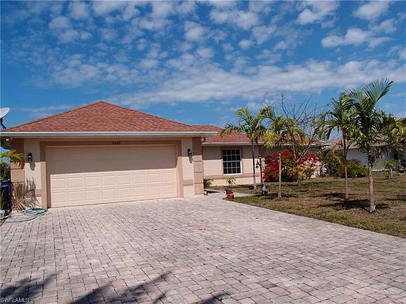 3rd image of 5040 Island Acres Ct