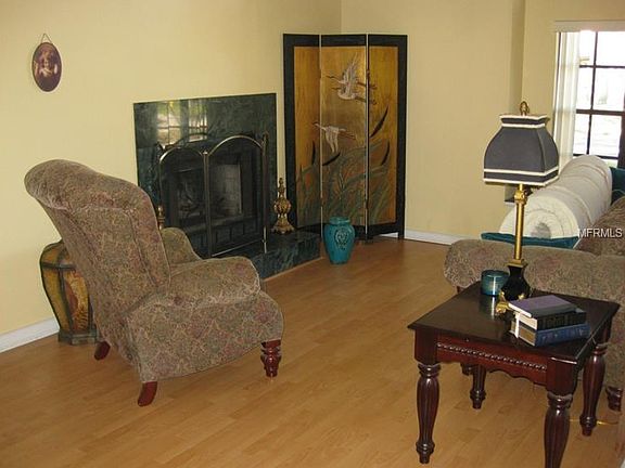 2nd image of 5453 Friarsway Dr