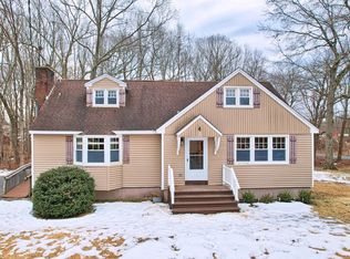 4 Barclare Ln, Wolcott, CT 06716