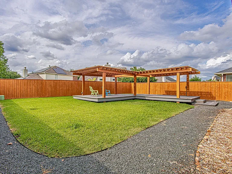 7507 Trail Holw — Photo 34