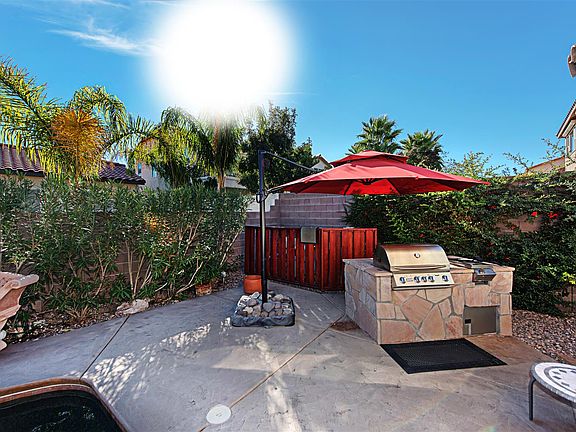 5th image of 9367 Gold Lake Ave