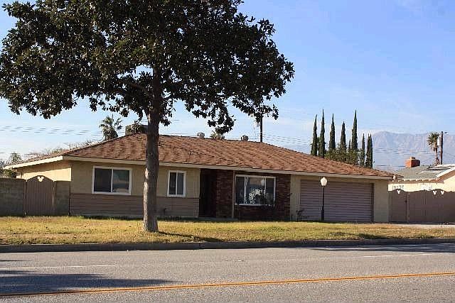 1st image of 8264 Alder Ave