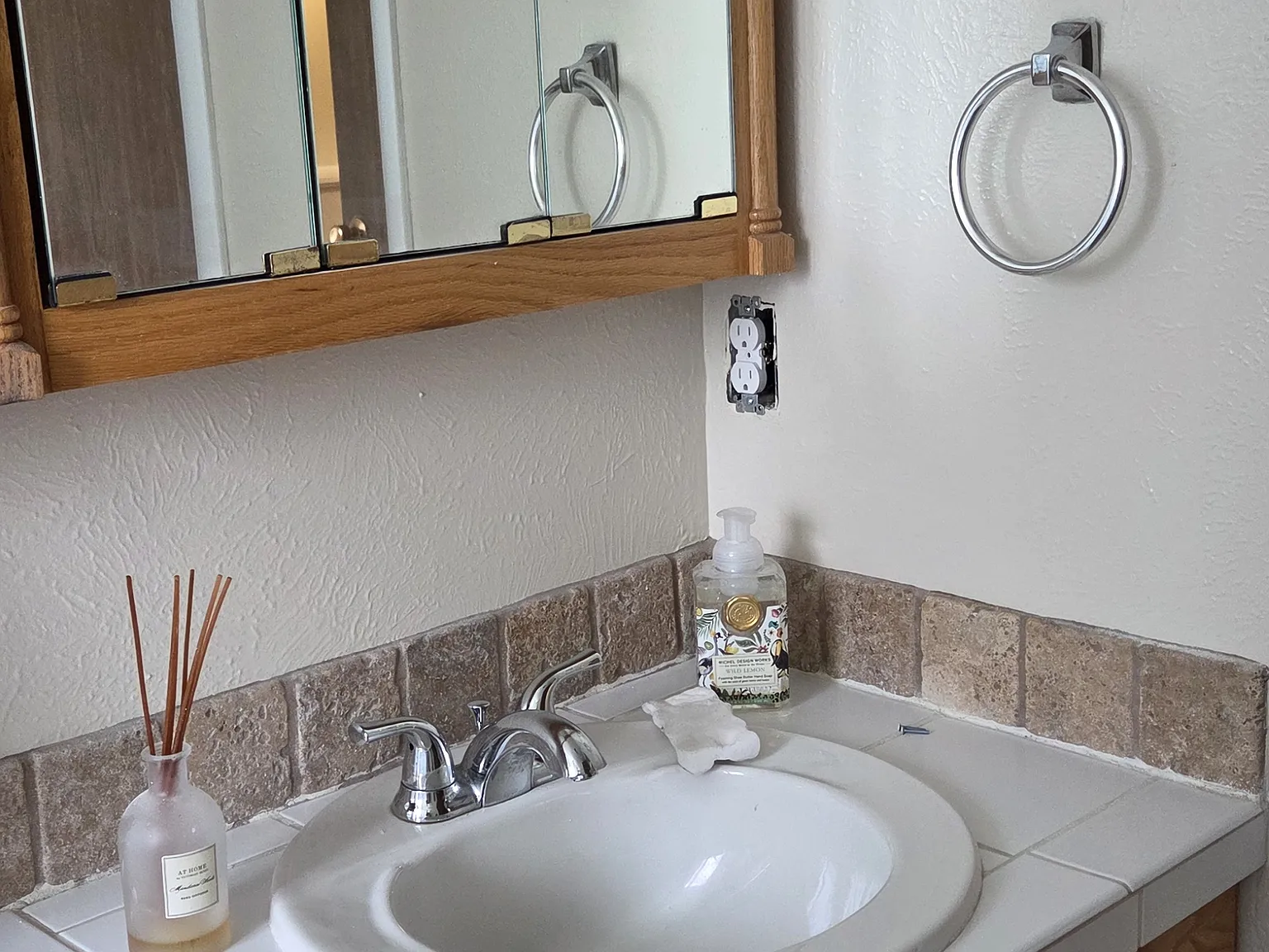 3 bed, 1638 sqft, $2,600 — Photo 4