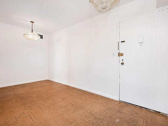 3rd image of 138-10 Franklin Ave #16-B