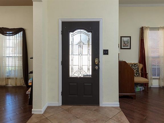 3rd image of 1512 Salado Trl