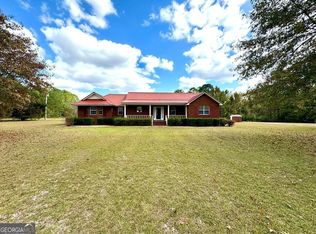 895 Twin Oaks Dr, Dublin, GA 31021
