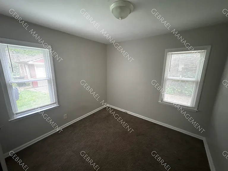 16157 Burt Rd — Photo 10