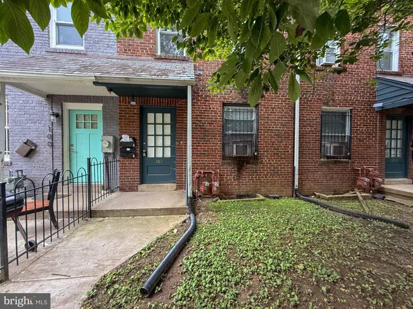 102 O St SW, Washington, DC