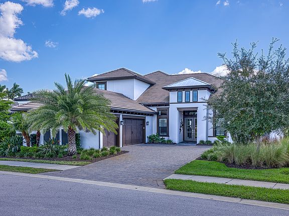 2nd image of 15266 Arpino Ct