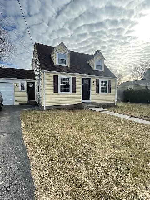 1st image of 94 Puritan Dr