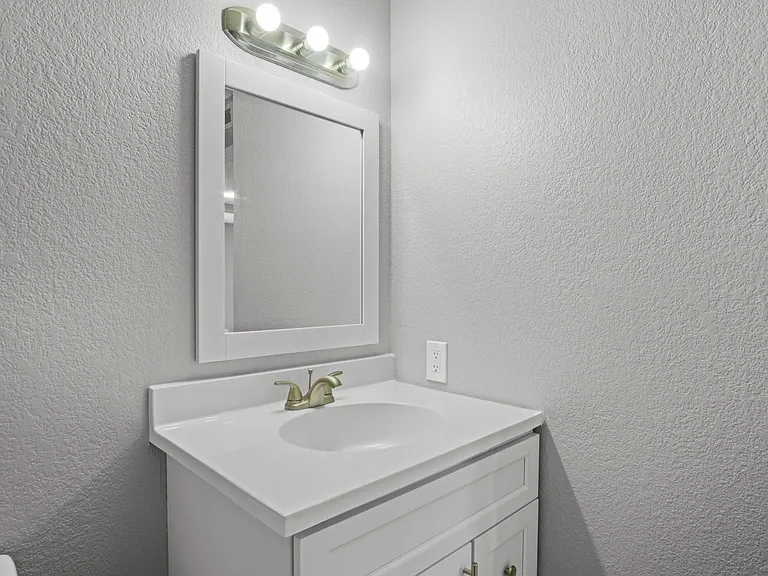 Callaway Villa Apartments — Photo 34