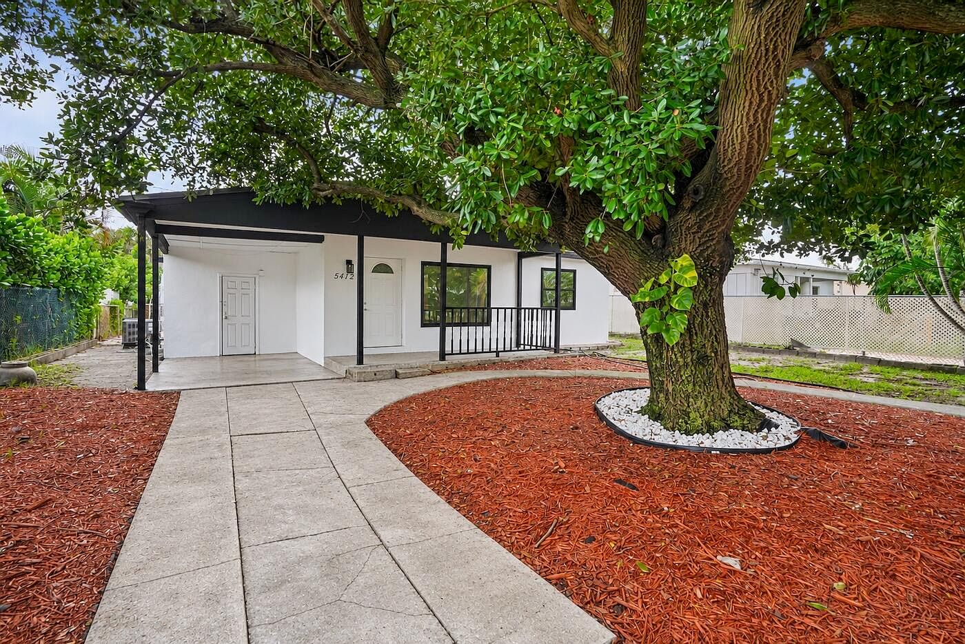 らぶ　① 5472 NW 1ST Avenue, Fort Lauderdale, FL 33309 | MLS #B26080789