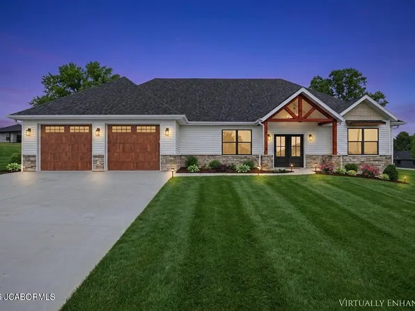 5720 Summerbrook Ct, Jefferson City, MO 65109