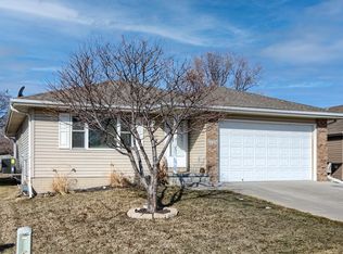 2706 S 16th St, Council Bluffs, IA 51501