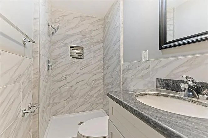 2424 Arno Dr NW — Photo 5