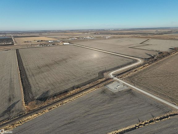 3rd image of TRACT 3 Hanna Ave