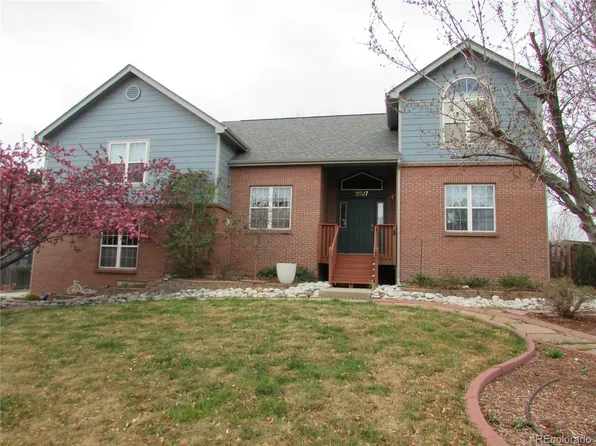 2527 S Oswego Street, Aurora, CO 80014