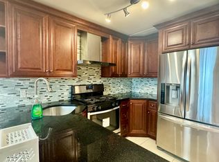 60-51 Flushing Ave #1, Maspeth, NY 11378