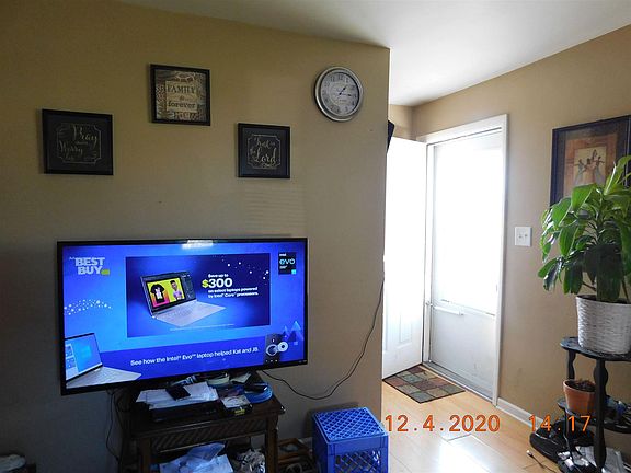 2nd image of 1022 Birchwood Ave