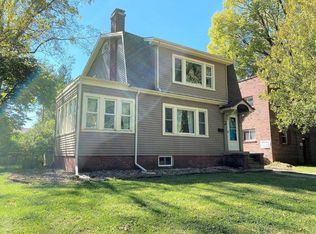 601 W Nevada St, Urbana, IL 61801